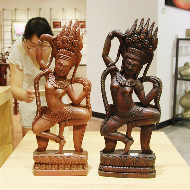 柬埔寨工艺品石刻工艺代表：阿布拉萨仙女摆件